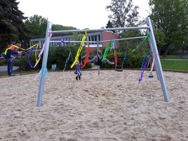 Einweihung Fnfeckschaukel